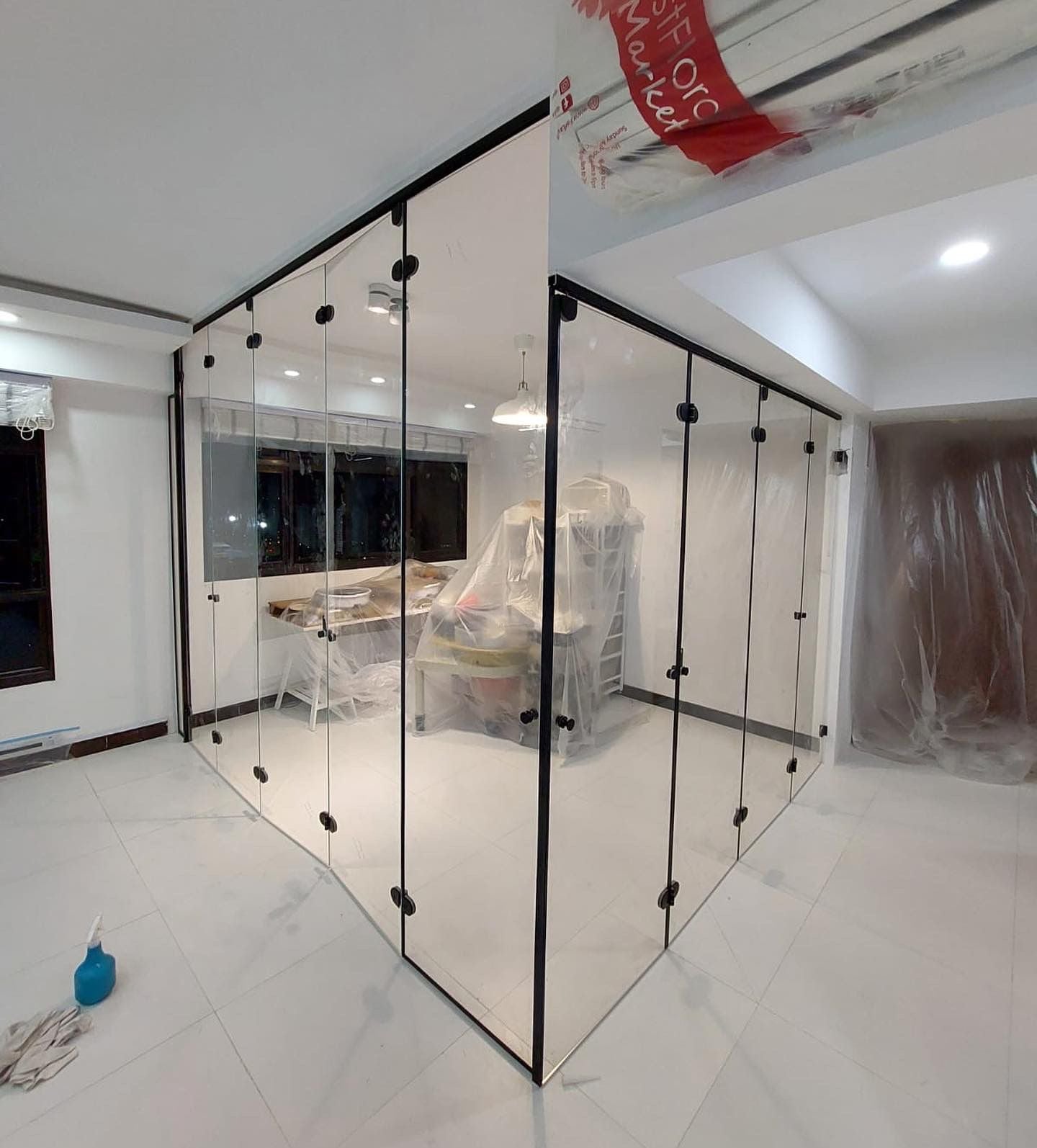 Frameless Tempered Glass Doors