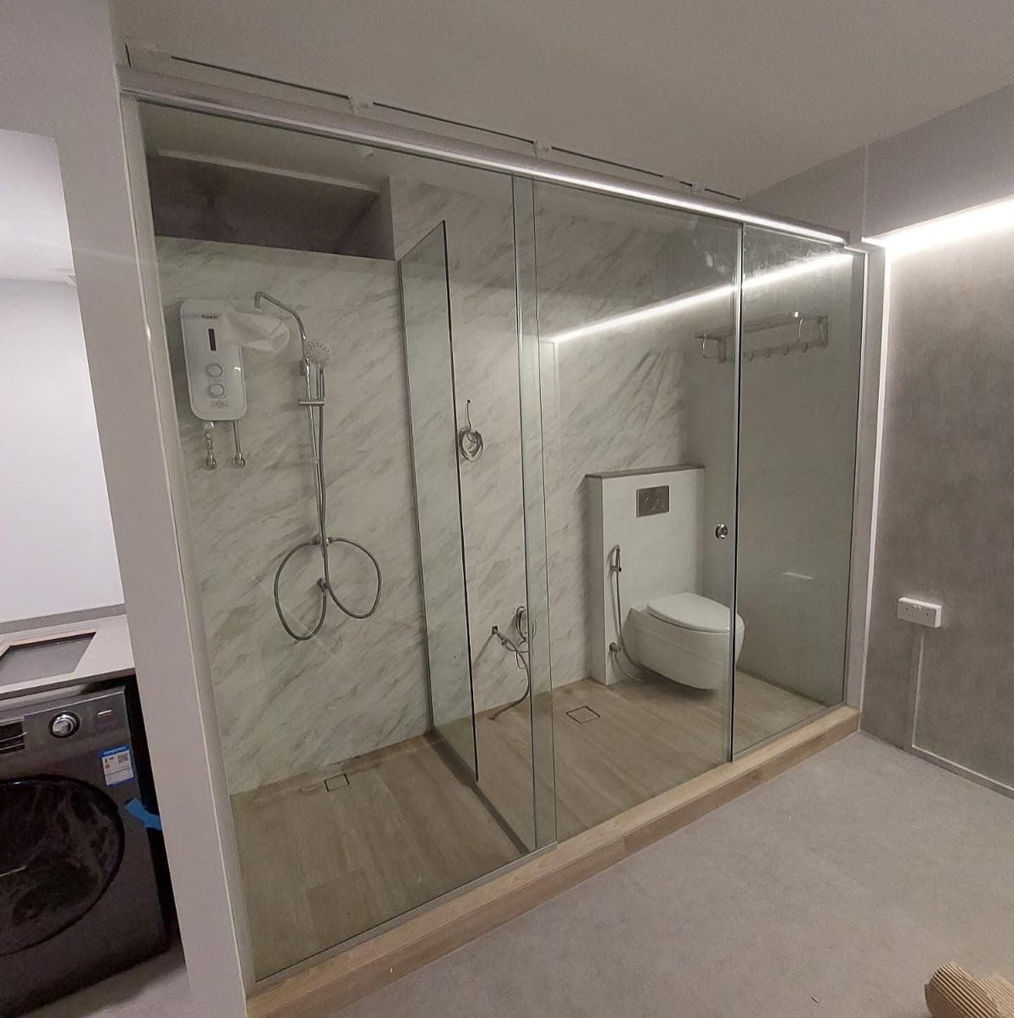 Singapore Shower Screens